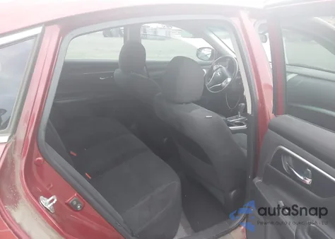 2015 Nissan Altima 2.5 S z USA, uszkodzony, nr VIN 1N4AL3AP3FN397780